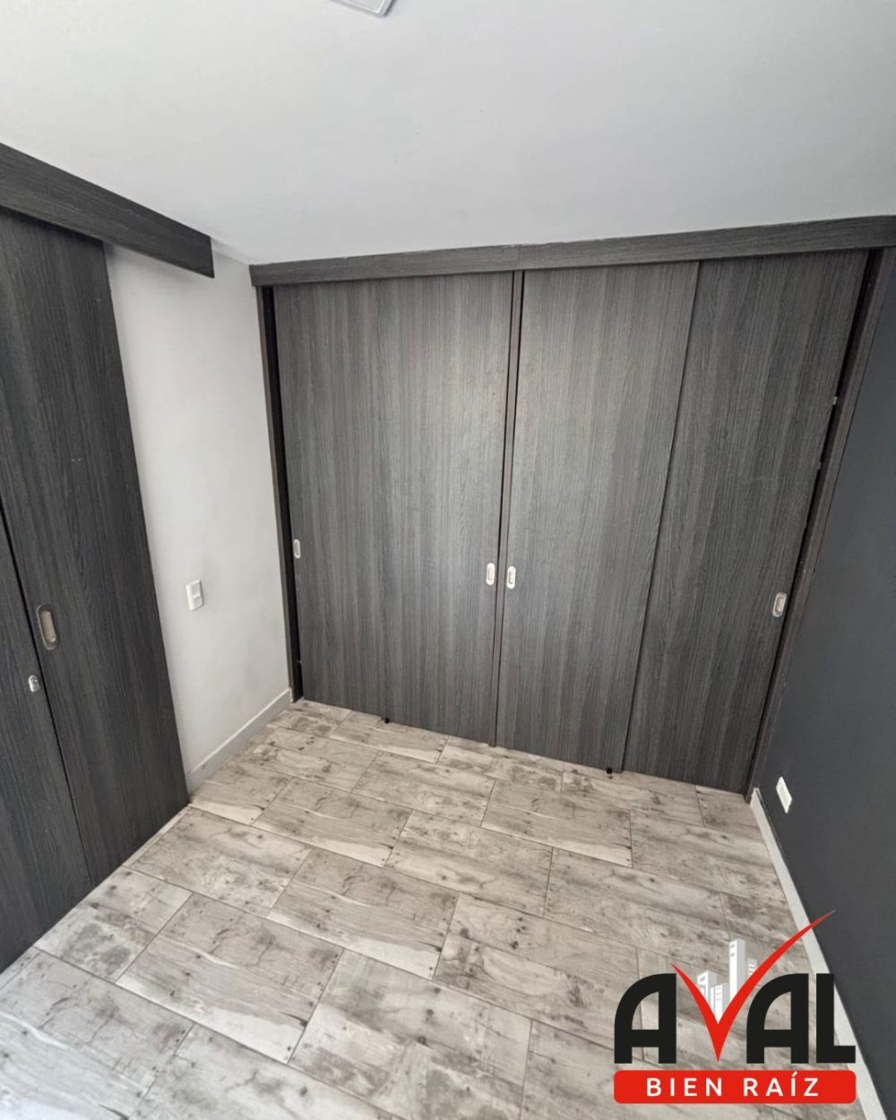 29ddf383-a87c-4af7-8a69-2bb5546f3a49