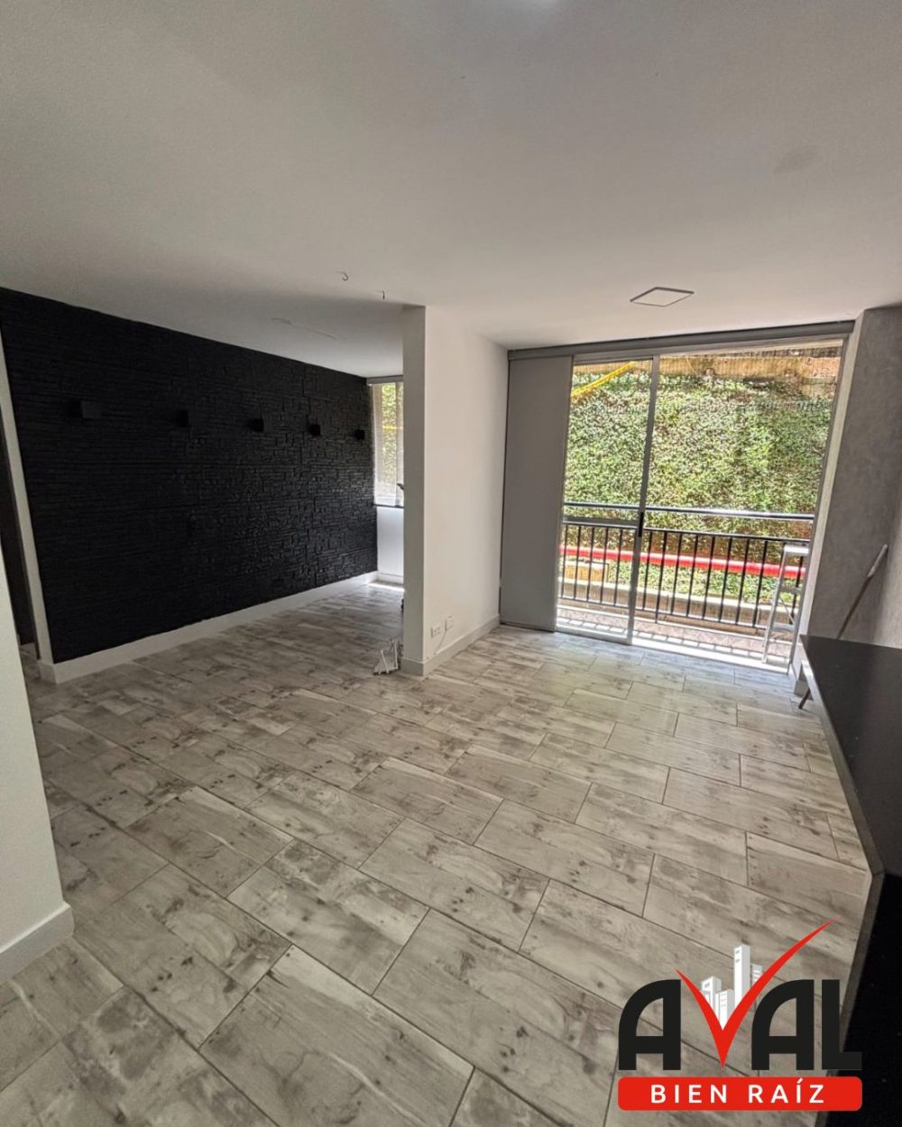 f43d6621-e58c-44ae-ab87-656c900c71ca