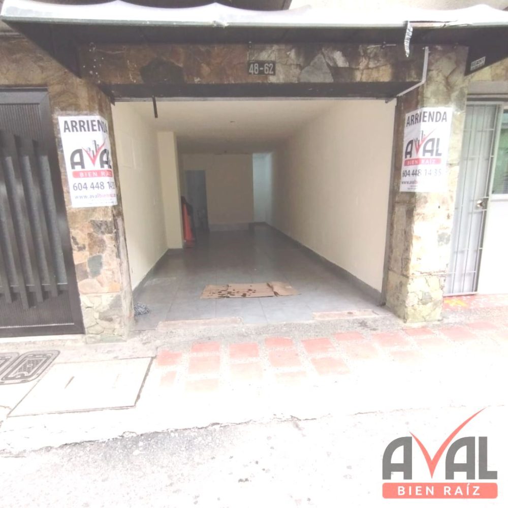 Blue and Gray Real Estate Home Instagram Post – 6