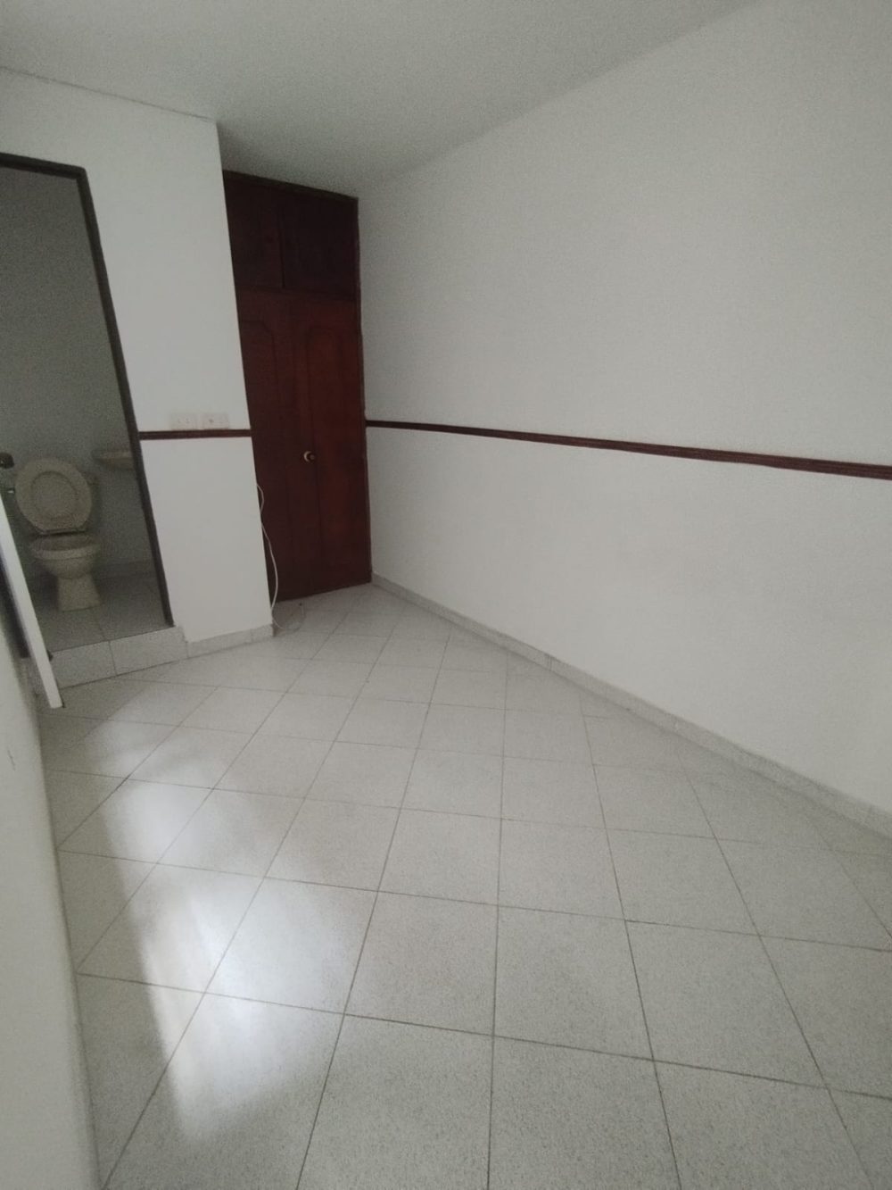 dba485da-e03d-47f4-b398-6e045c0ae80b